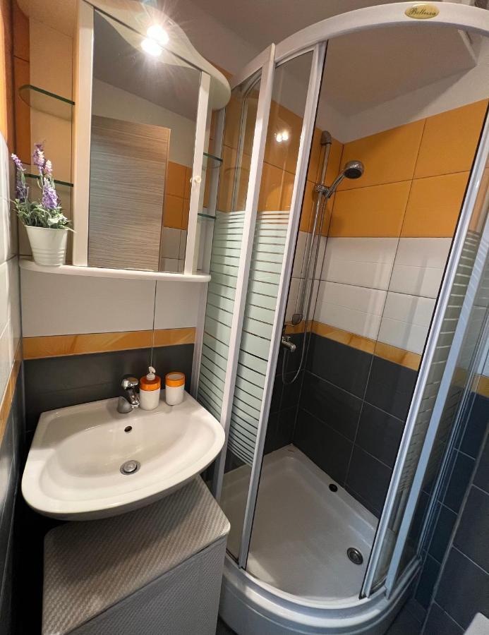 Apartman Center Omiš Exteriör bild